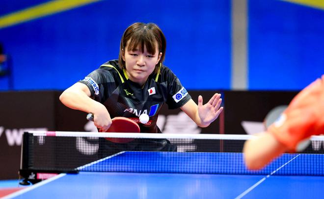 马卡晒梅西赛后长镜头：与裁判持续理论染黄，触碰对手助教后颈.